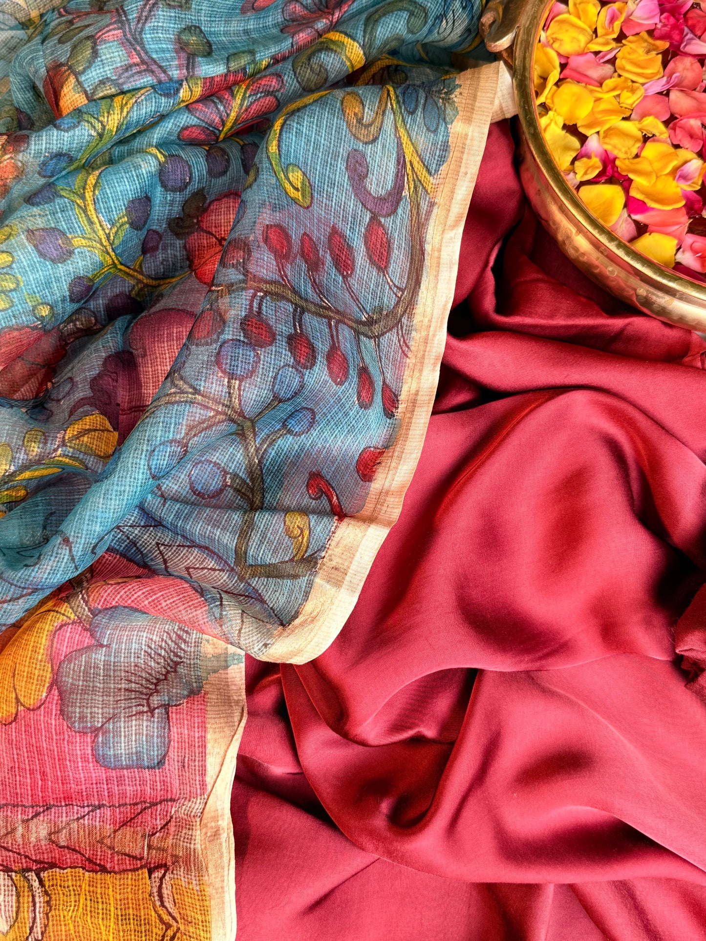 Gajji silk kurta with floral kalamkari dupatta