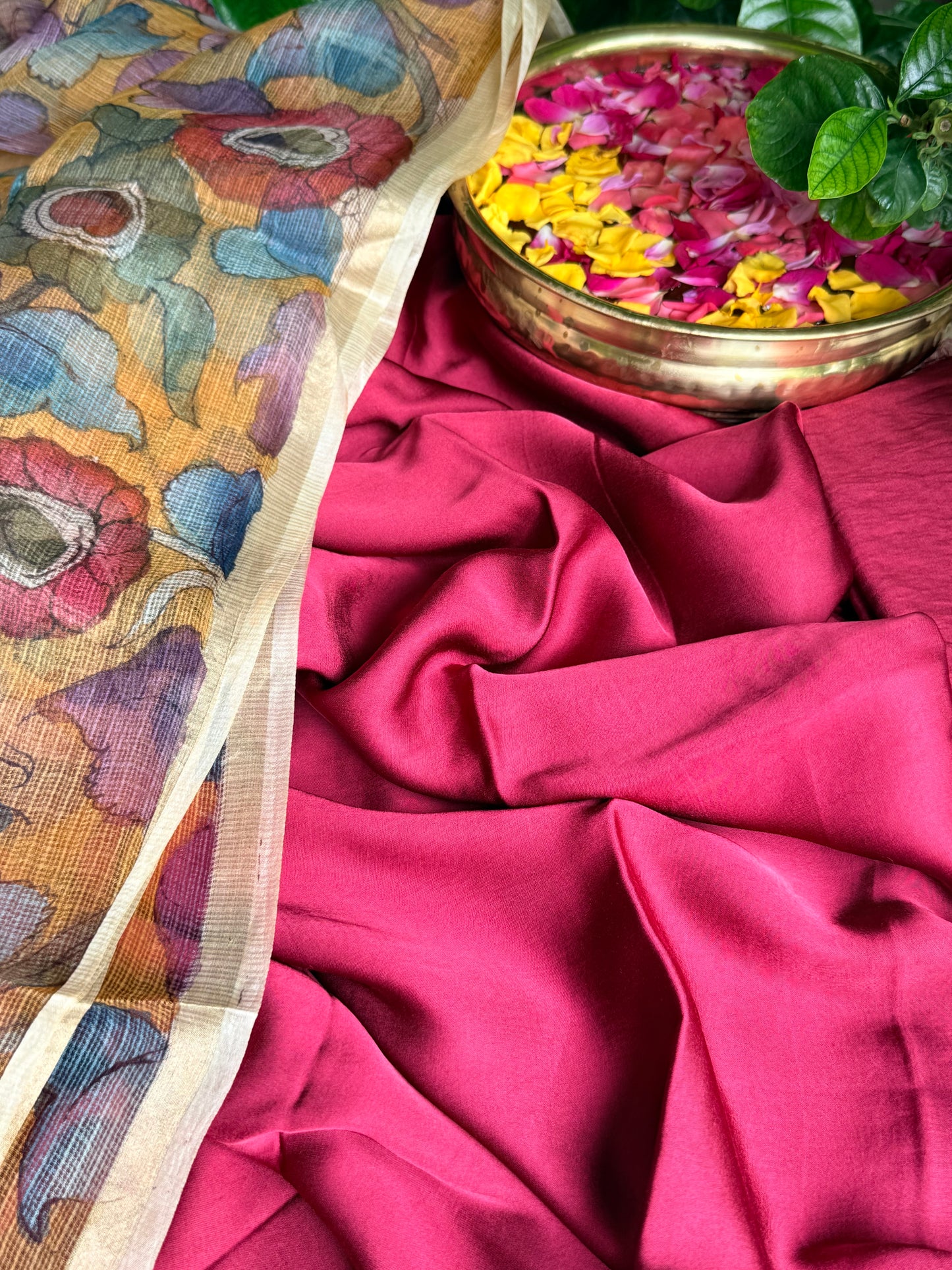 Gajji silk kurta with floral kalamkari dupatta