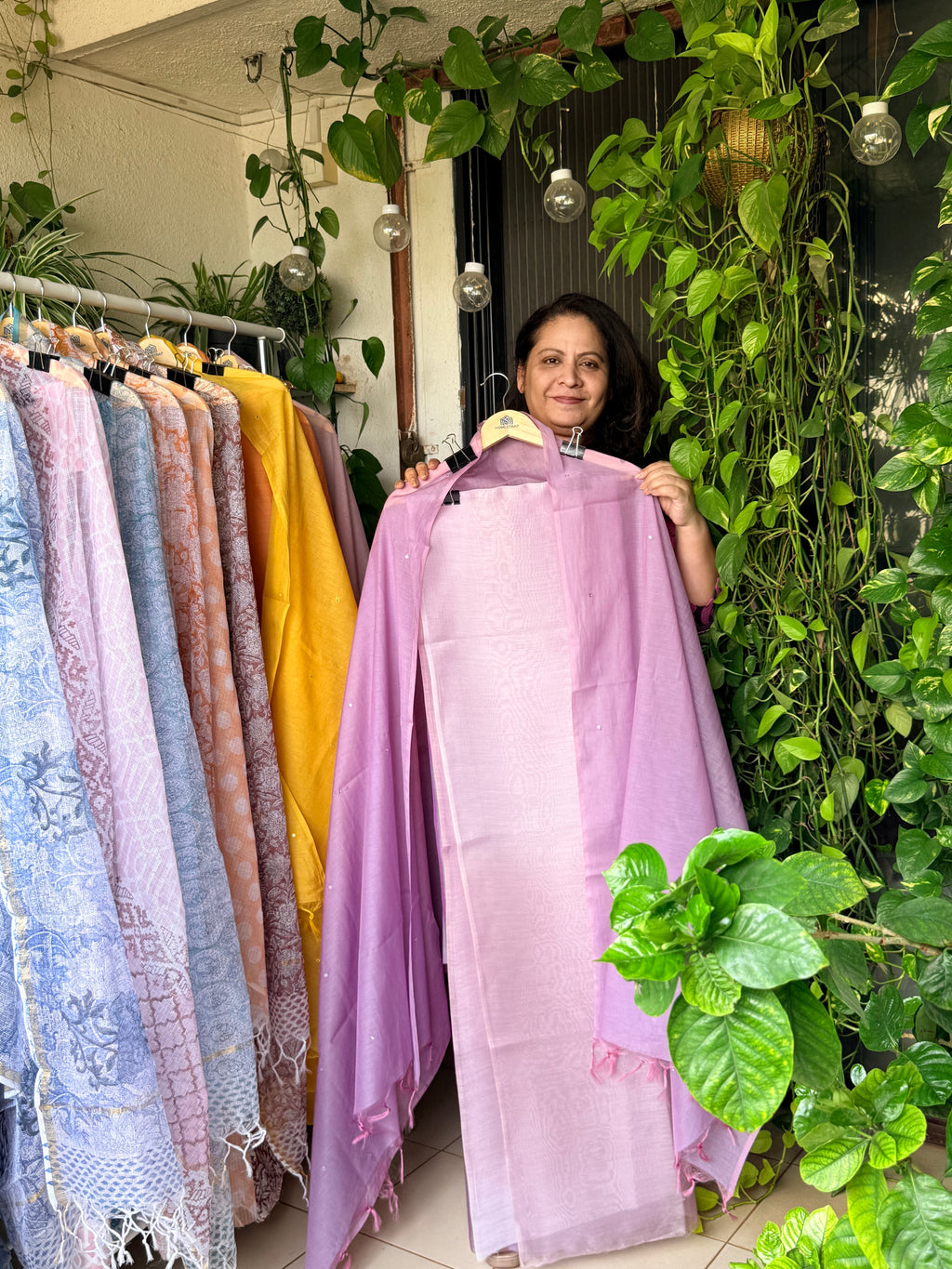 Purple Shaded Kurta with Dark Mauve Dupatta- Mul chanderi silk 4D shaded kurta and  dupatta set