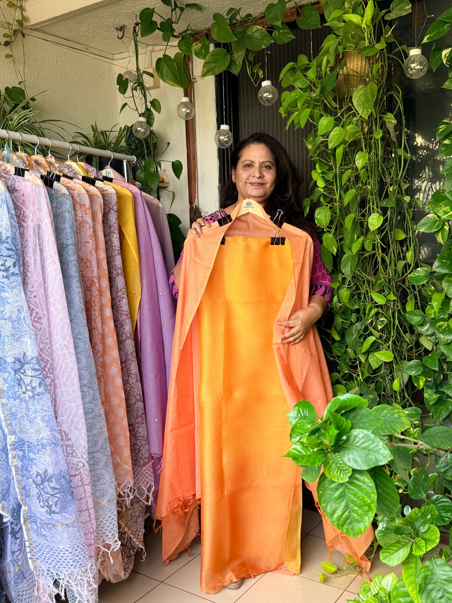Yellow shaded Kurta with sunset orange dupatta-Pure Mul chanderi silk 4D shaded kurta and dupatta set