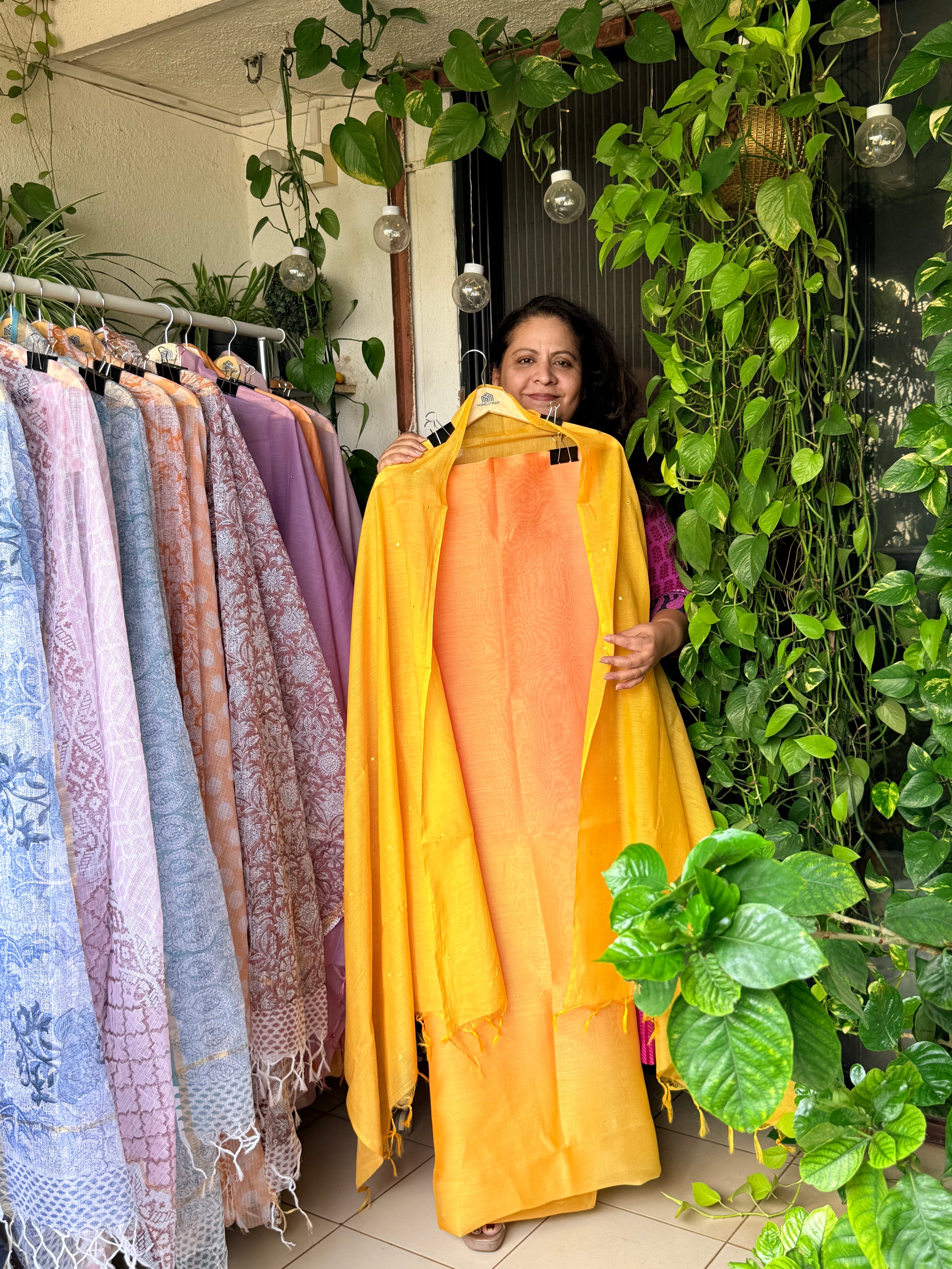 Yellow shaded kurta with mango yellow dupatta- Mul chanderi silk 4D shaded kurta and dupatta set