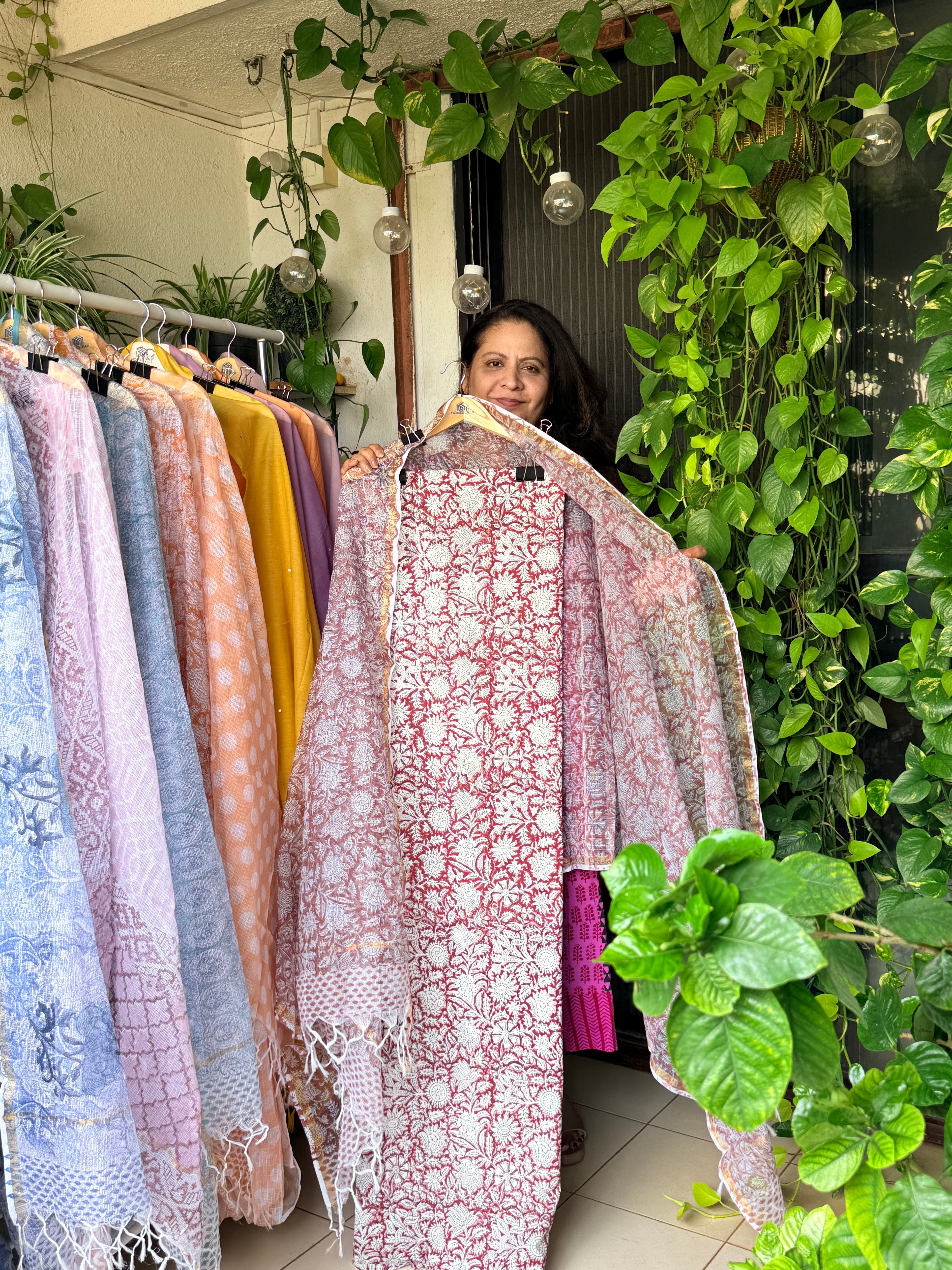 Maroon Floral- Pure Taj cotton kurta with kota dupatta