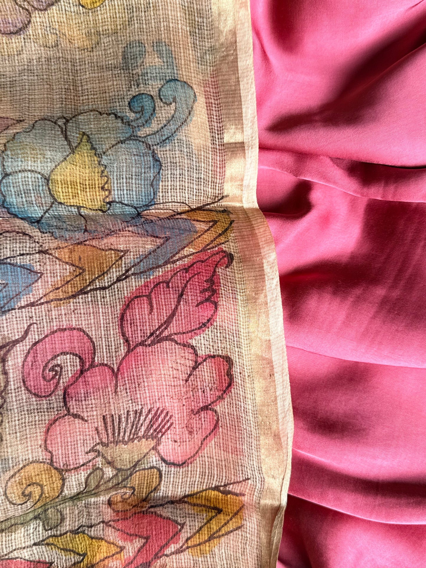 Gajji silk kurta with floral kalamkari dupatta