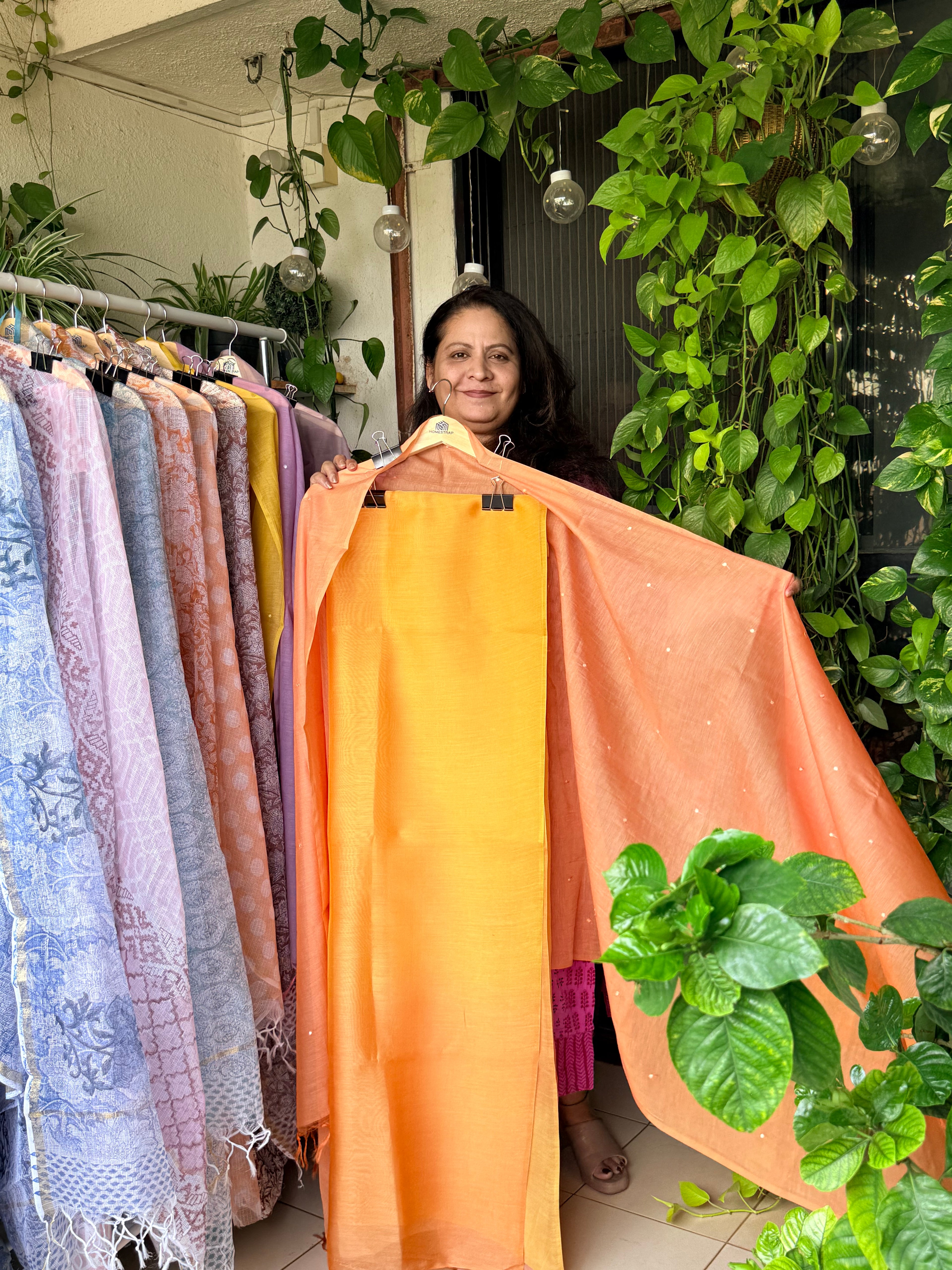 Yellow shaded Kurta with sunset orange dupatta-Pure Mul chanderi silk 4D shaded kurta and dupatta set