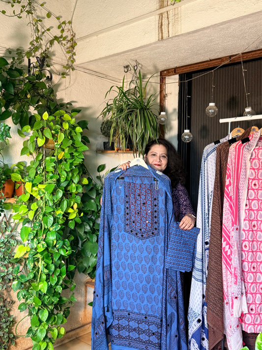 Exclusive Bagh cotton mirror work suit