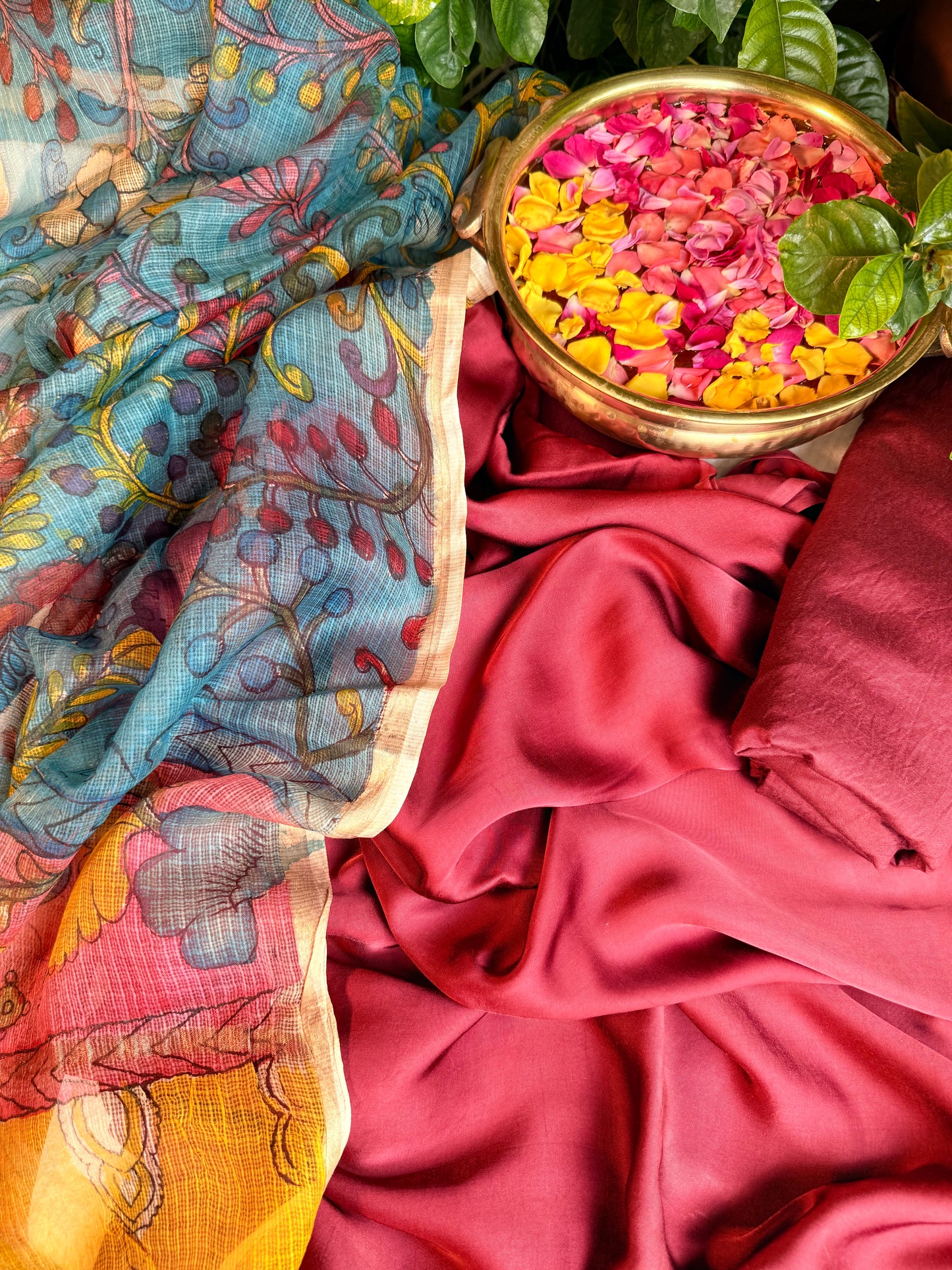 Gajji silk kurta with floral kalamkari dupatta
