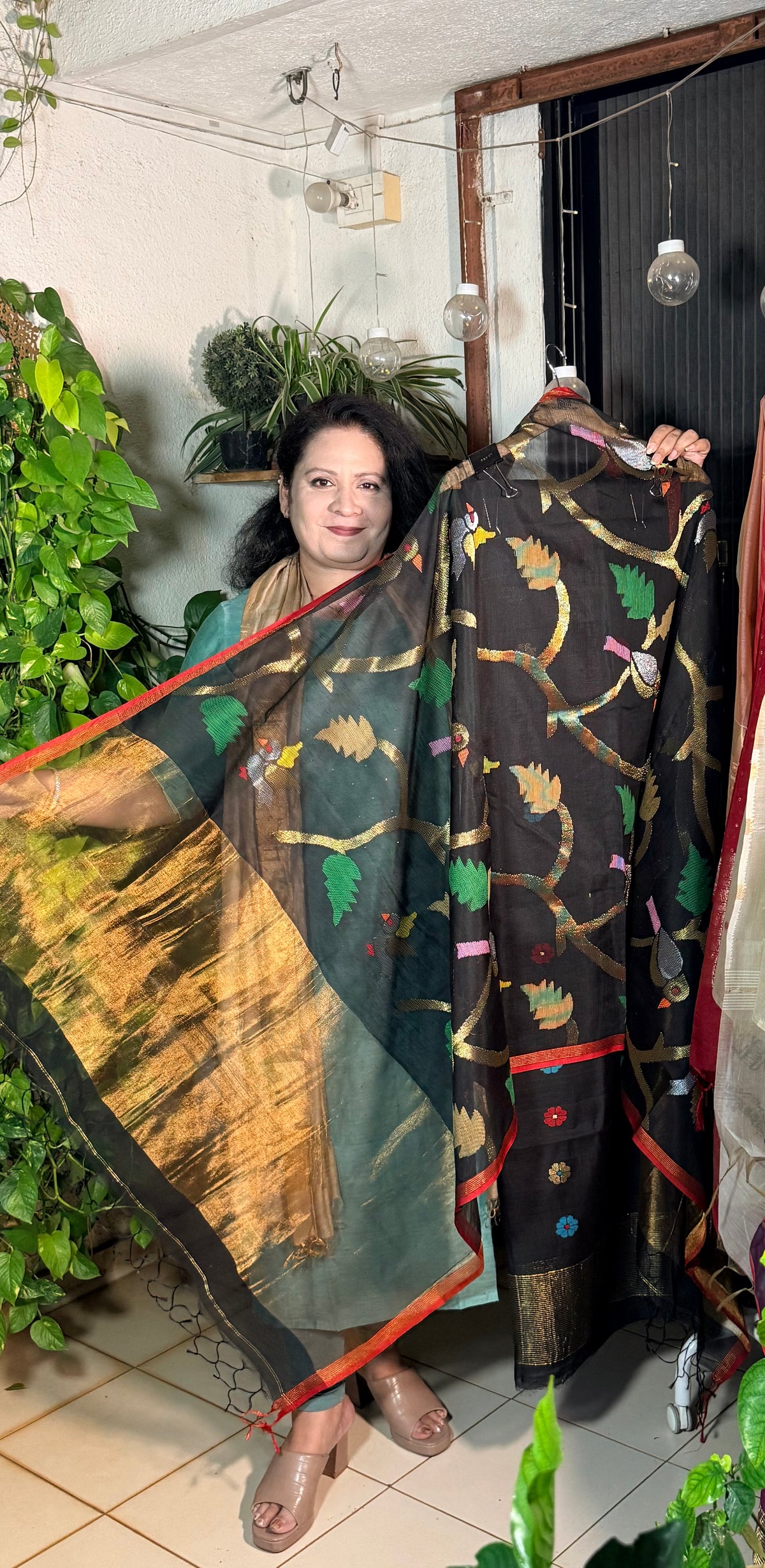 Pure Muslin Jamdani with tissue palla dupatta