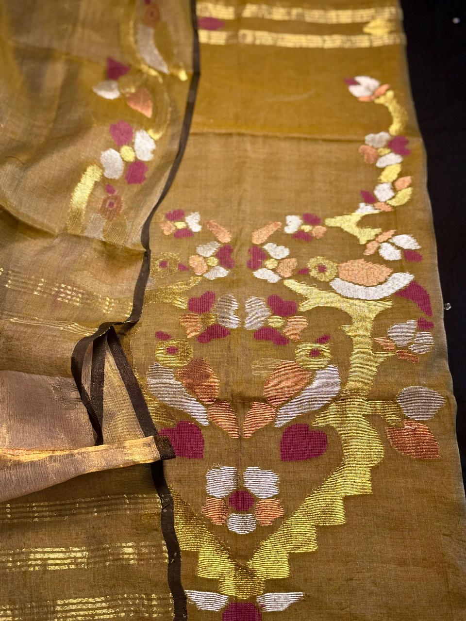 Pure Muslin Silk Jamdani with Tissue border dupatta