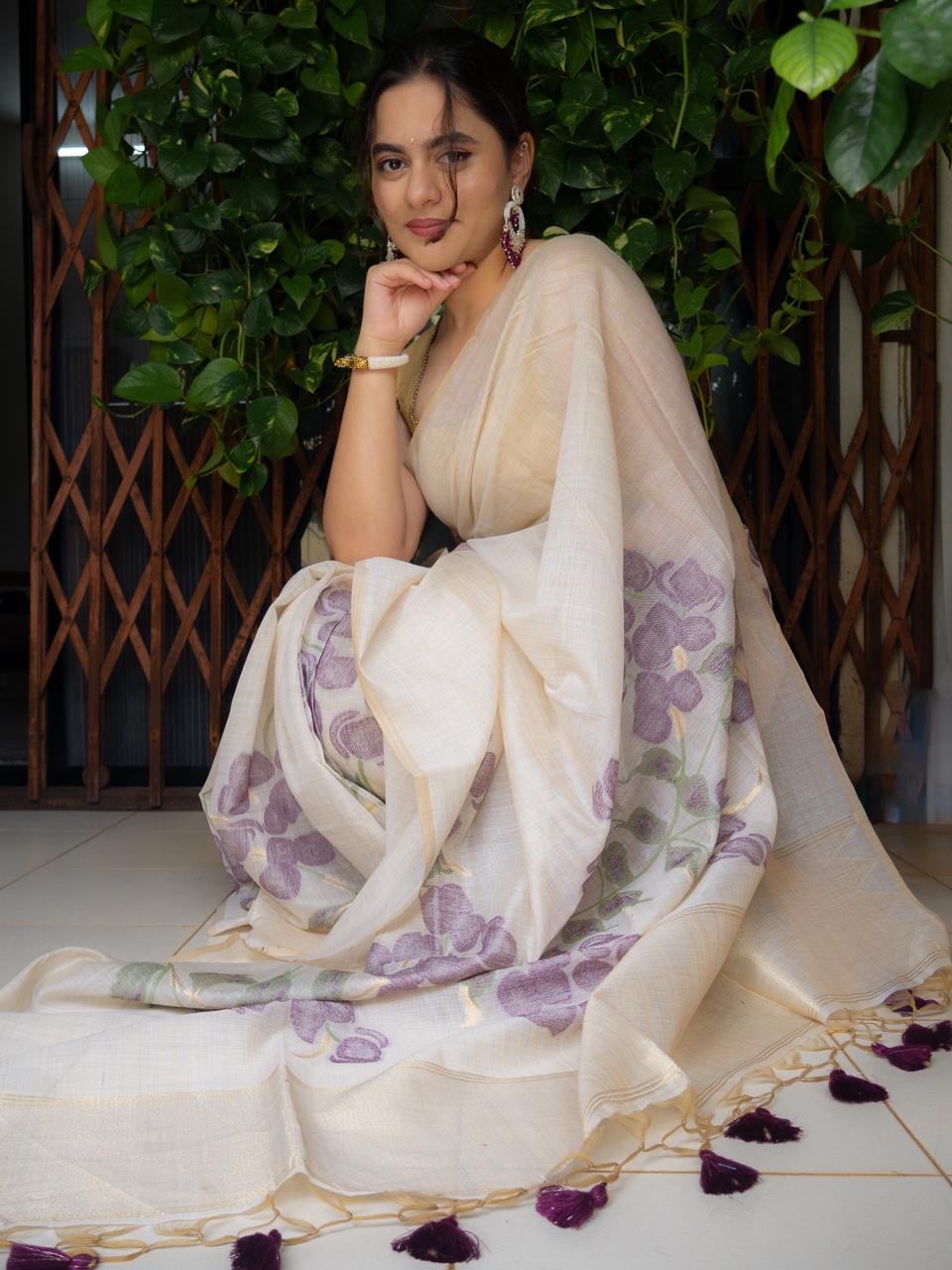 Moonga Cotton By Silk Sarees - Jamdani