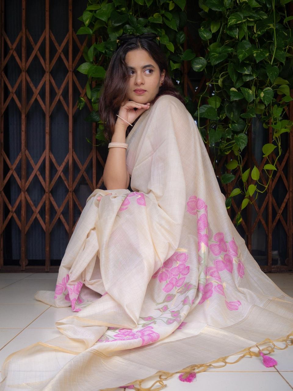 Moonga Cotton By Silk Sarees - Jamdani