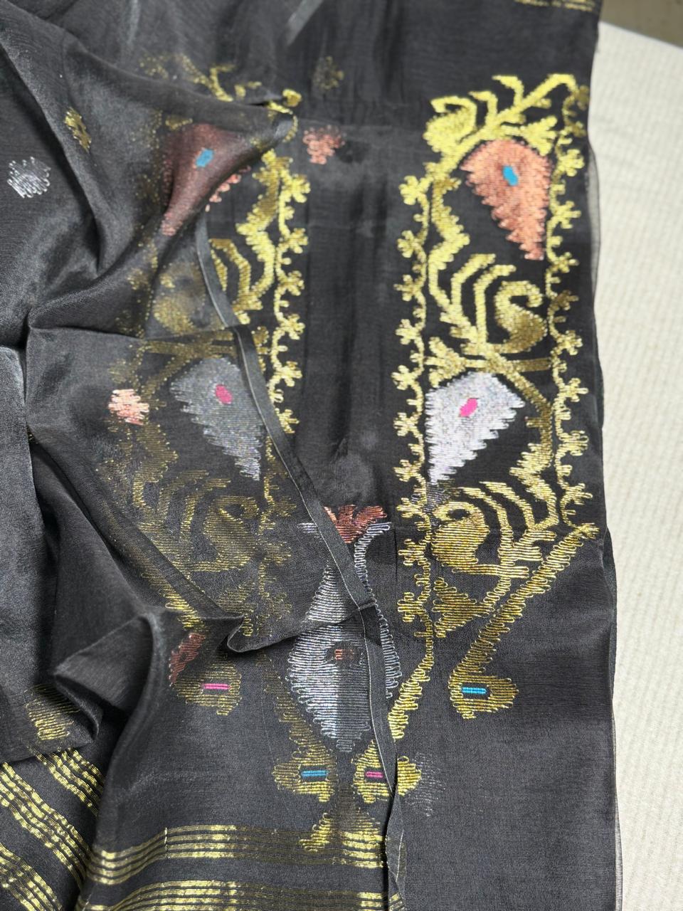Handloom Pure Muslin Silk Zari Jamdani Suit Set