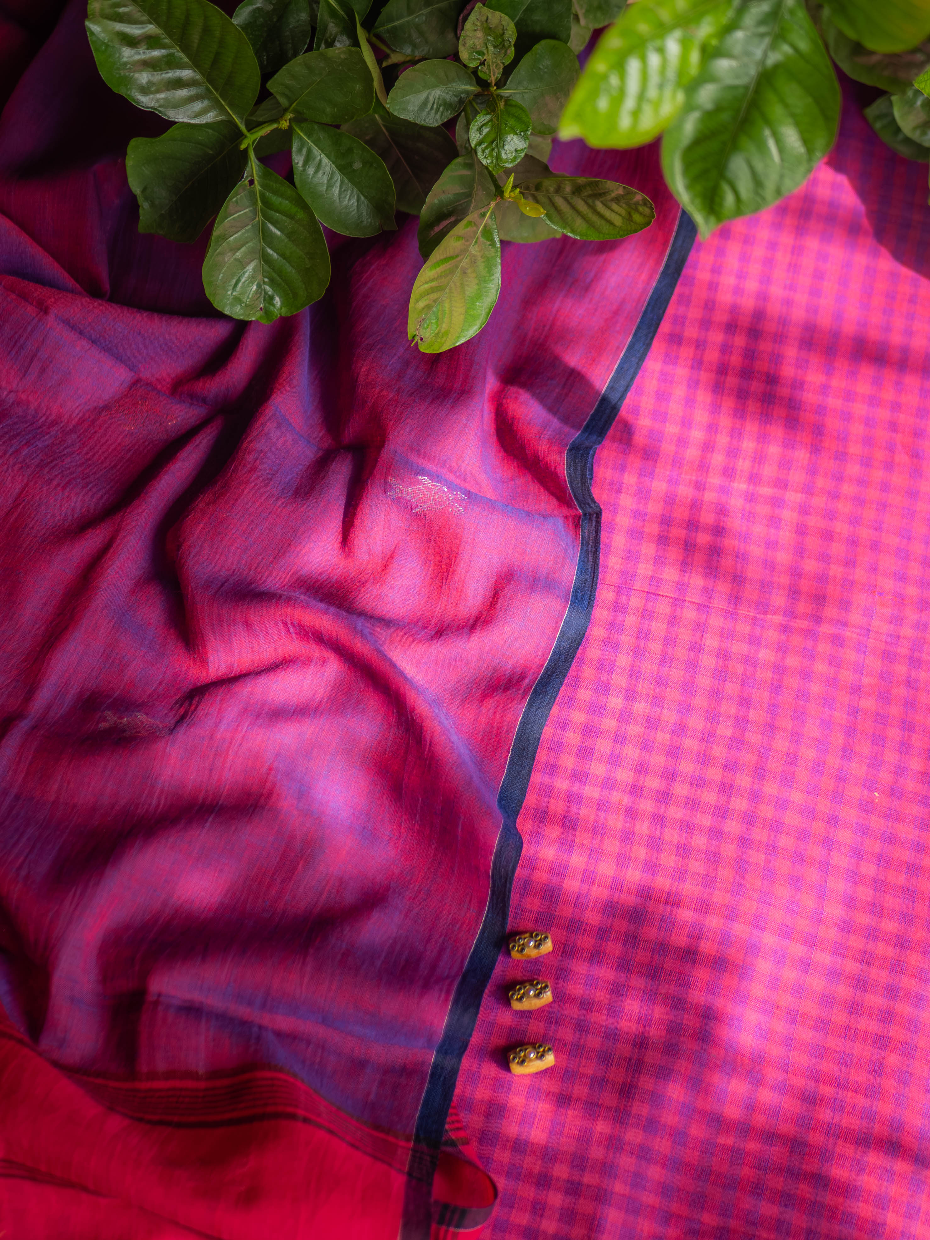 Kora cotton checks with pink jamdhani dupatta
