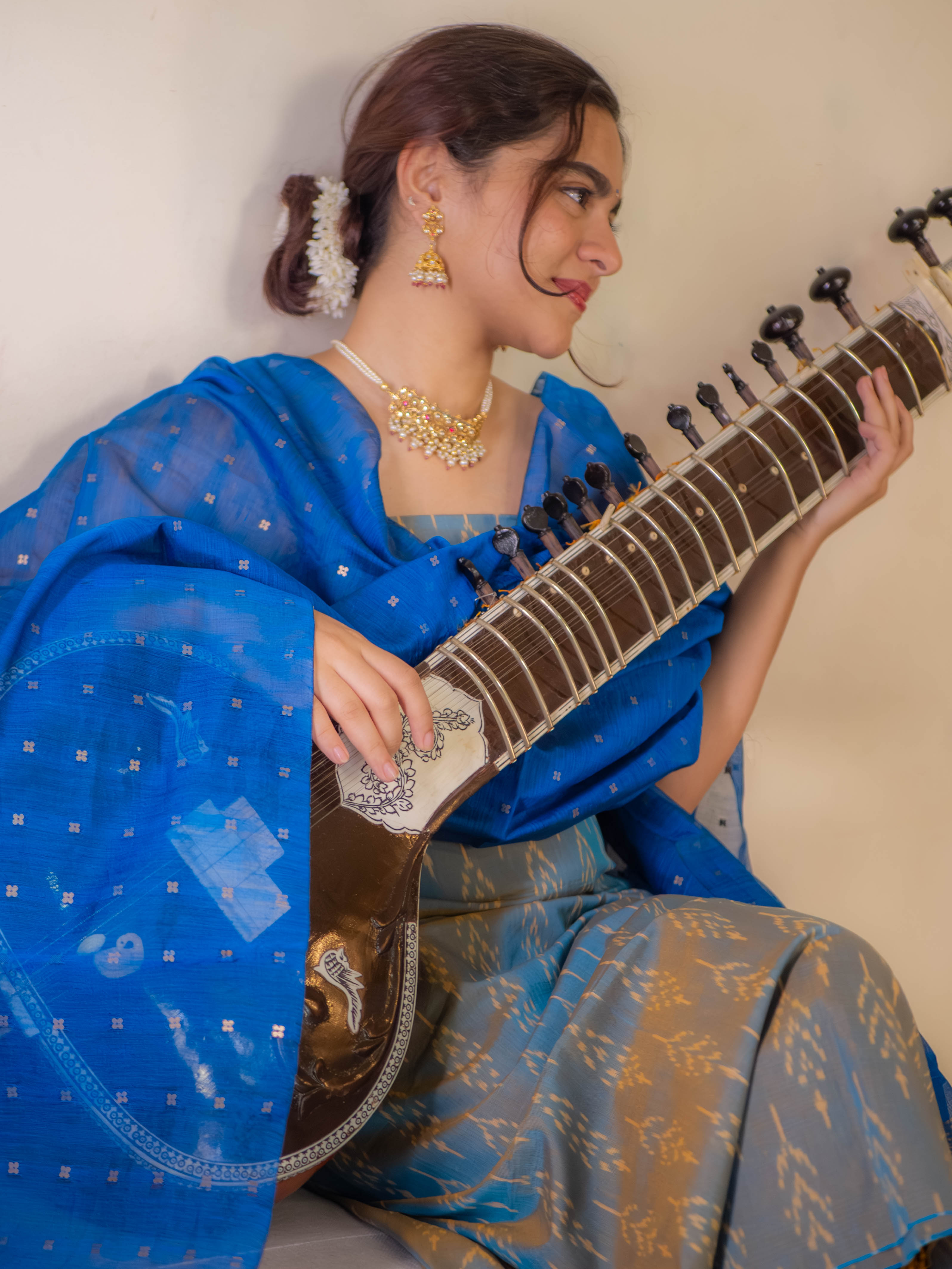 Mercerised ikkat with blue sequins Dupatta