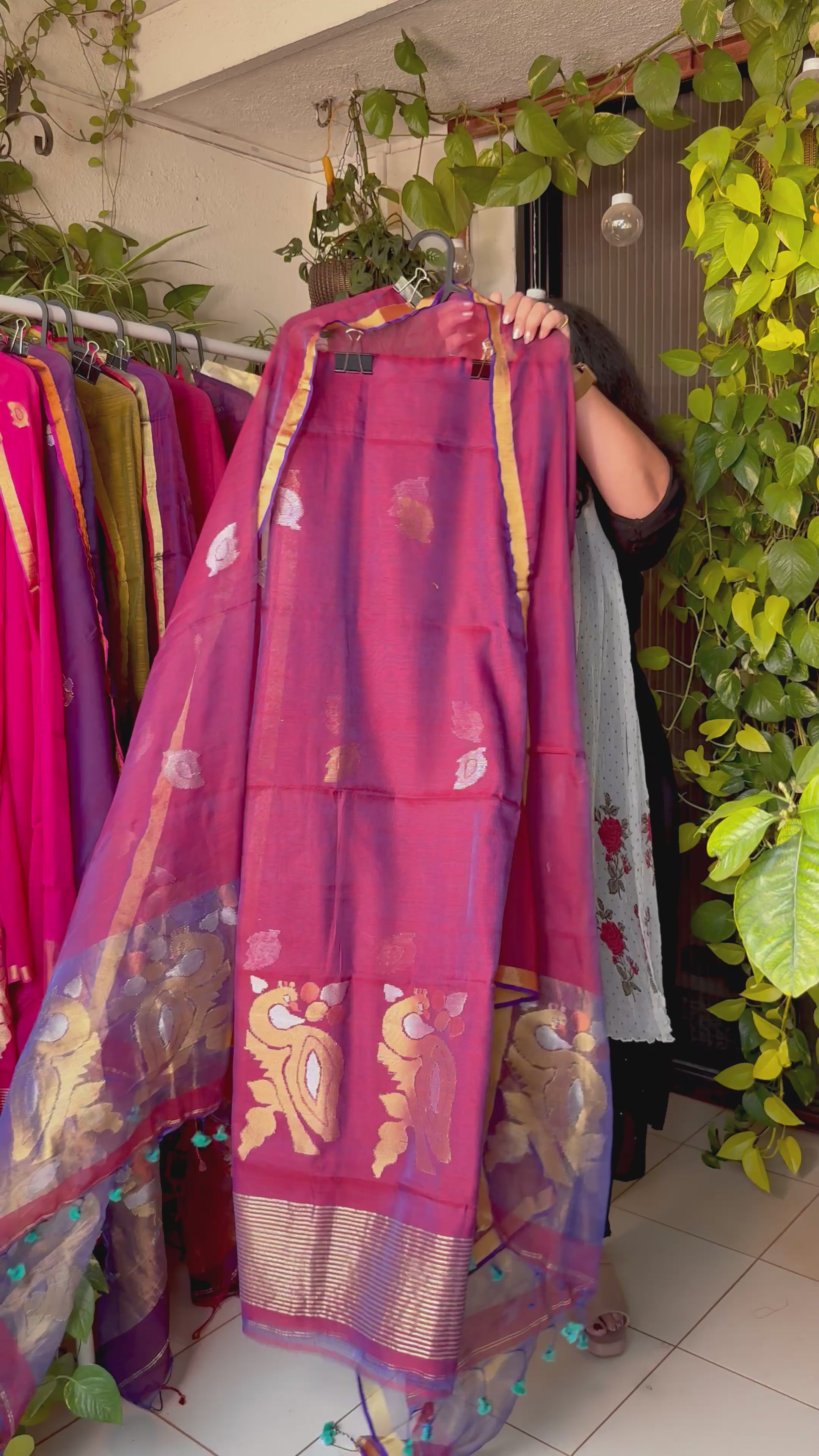 Pure Muslin Silk zari Jamdani with tissue palla dupatta