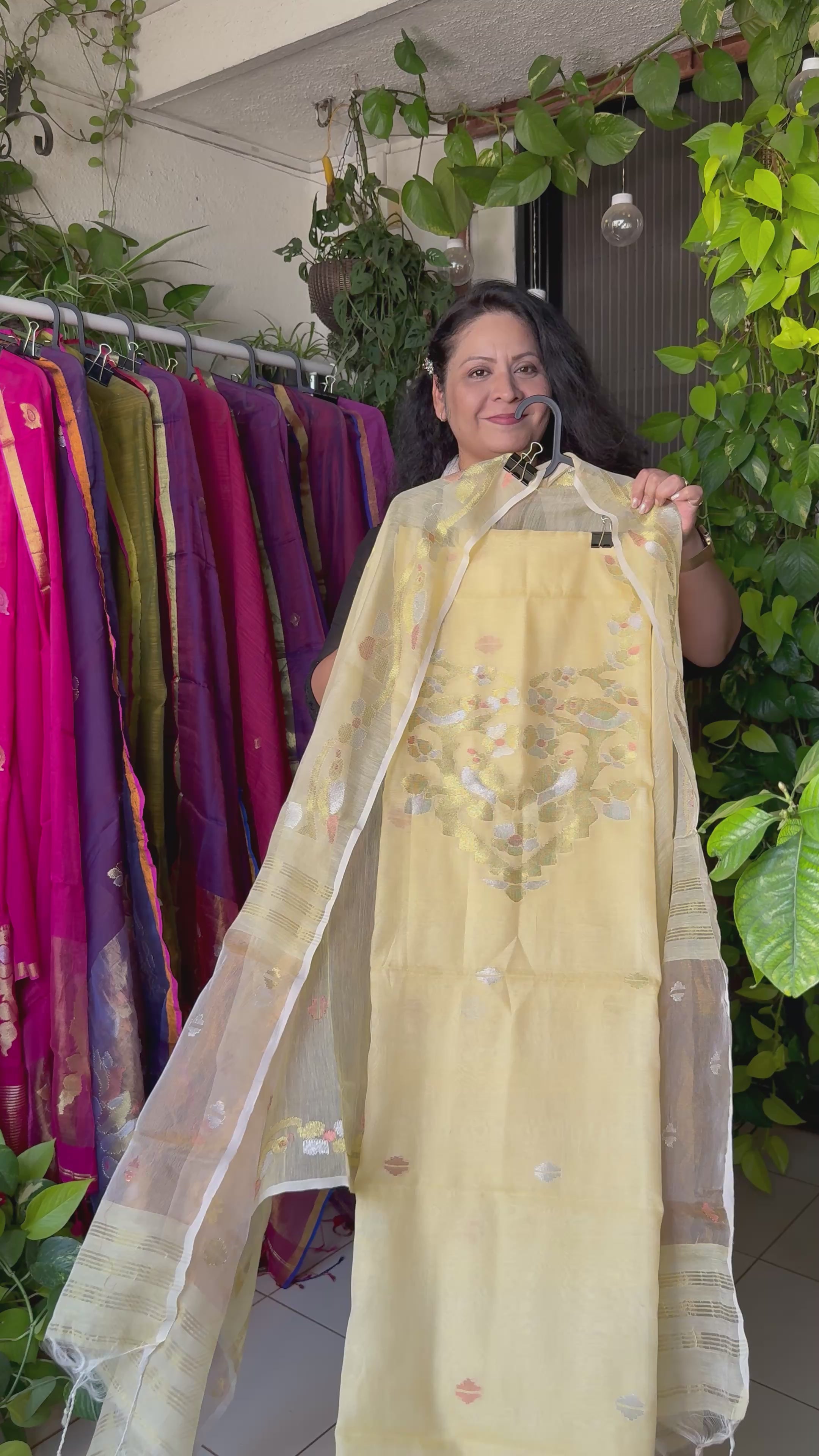 Pure Muslin Silk zari Jamdani with tissue palla dupatta